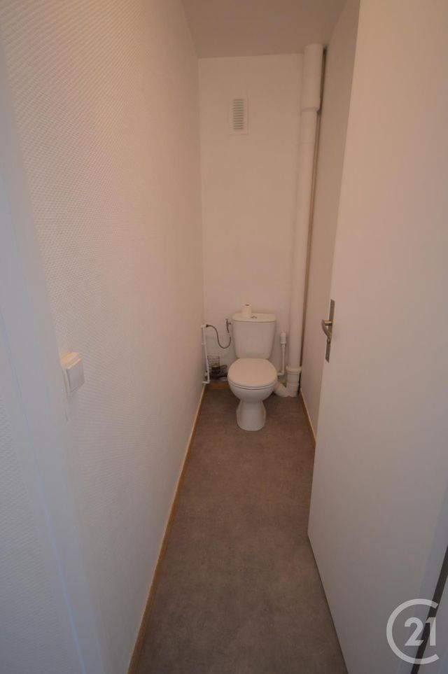 Appartement F2 à louer - 2 pièces - 68.71 m2 - ORLEANS - 45 - CENTRE - Century 21 Premium