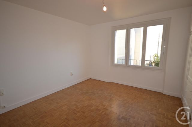 Appartement F2 à louer - 2 pièces - 68.71 m2 - ORLEANS - 45 - CENTRE - Century 21 Premium
