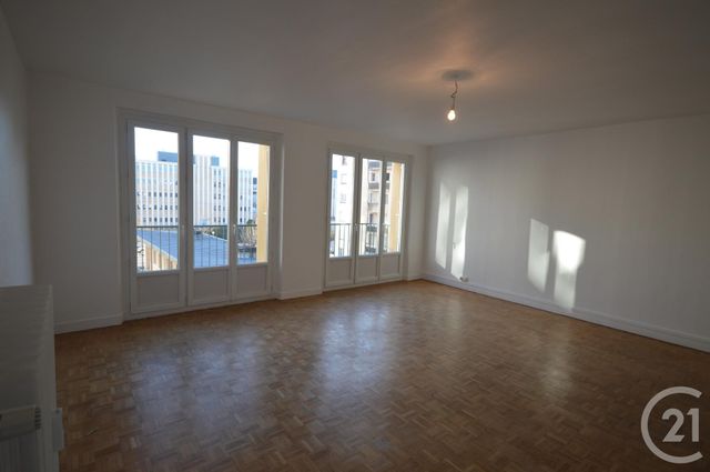 Appartement F2 à louer - 2 pièces - 68.71 m2 - ORLEANS - 45 - CENTRE - Century 21 Premium