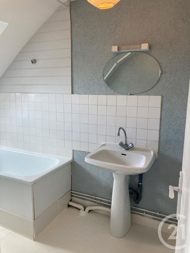 Appartement F1 à louer - 1 pièce - 19.27 m2 - ORLEANS - 45 - CENTRE - Century 21 Premium