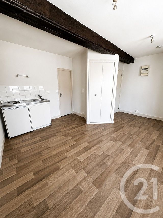 Appartement Studio à louer - 1 pièce - 19.0 m2 - ORLEANS - 45 - CENTRE - Century 21 Premium