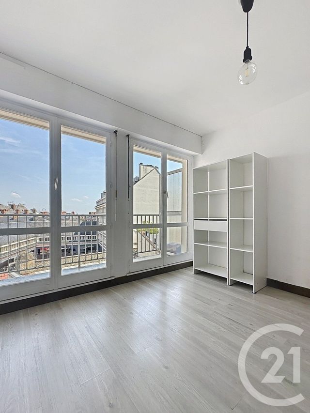 Appartement F1 à louer - 1 pièce - 16.39 m2 - ORLEANS - 45 - CENTRE - Century 21 Premium