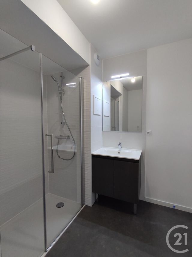 Appartement F3 à louer - 3 pièces - 57.93 m2 - ORLEANS - 45 - CENTRE - Century 21 Premium
