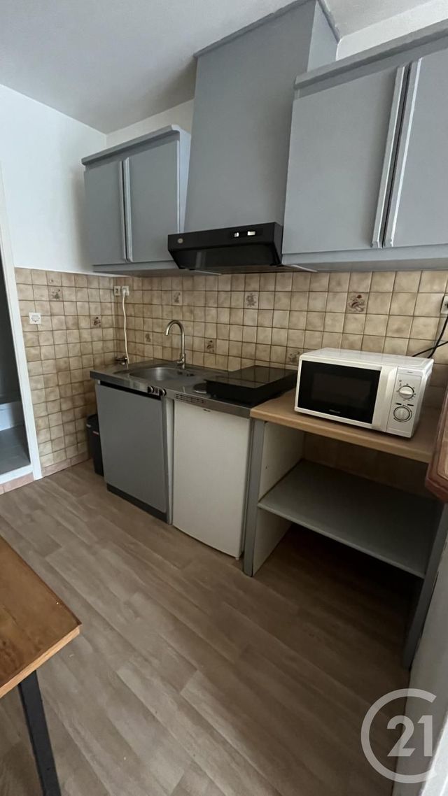 Appartement Studio à louer - 1 pièce - 26.48 m2 - ORLEANS - 45 - CENTRE - Century 21 Premium