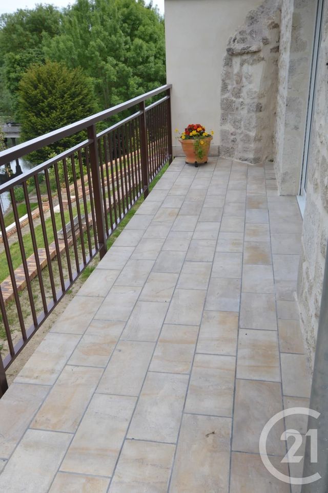 Appartement Studio à louer - 1 pièce - 31.63 m2 - OLIVET - 45 - CENTRE - Century 21 Premium
