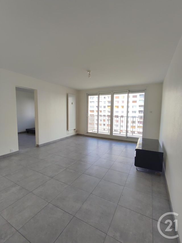 Appartement F3 à vendre - 3 pièces - 68.25 m2 - ORLEANS - 45 - CENTRE - Century 21 Premium