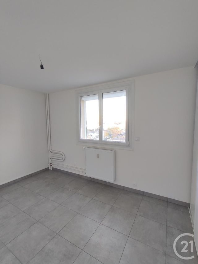 Appartement F3 à vendre - 3 pièces - 68.25 m2 - ORLEANS - 45 - CENTRE - Century 21 Premium