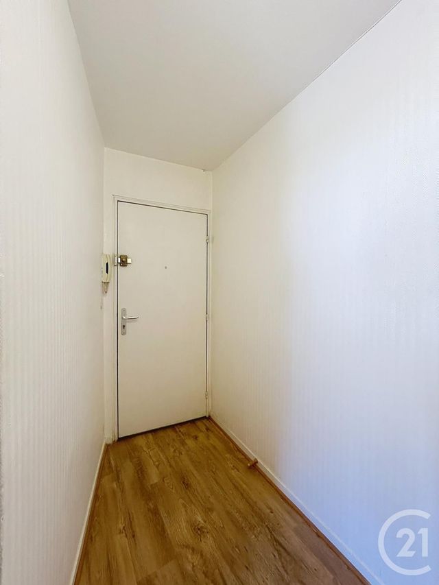 Appartement Studio à louer - 1 pièce - 19.0 m2 - ORLEANS - 45 - CENTRE - Century 21 Premium
