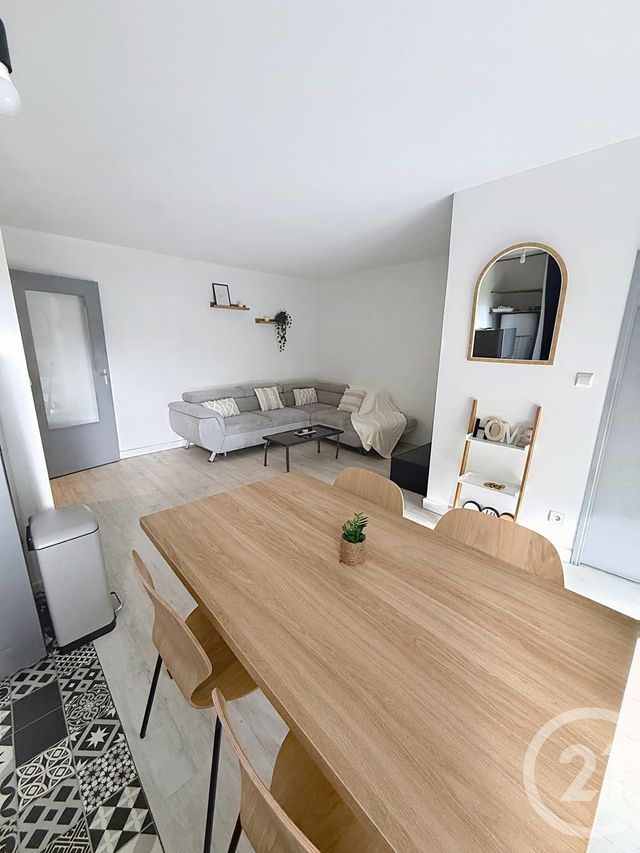 Appartement F3 à louer - 3 pièces - 54.0 m2 - ORLEANS - 45 - CENTRE - Century 21 Premium