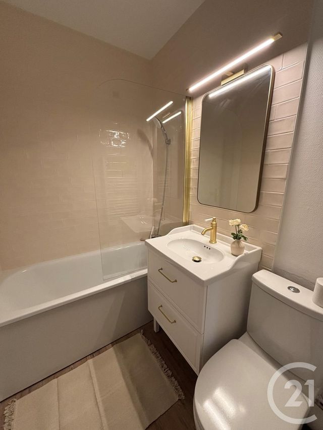 Appartement F1 à louer - 1 pièce - 23.05 m2 - ST JEAN DE BRAYE - 45 - CENTRE - Century 21 Premium