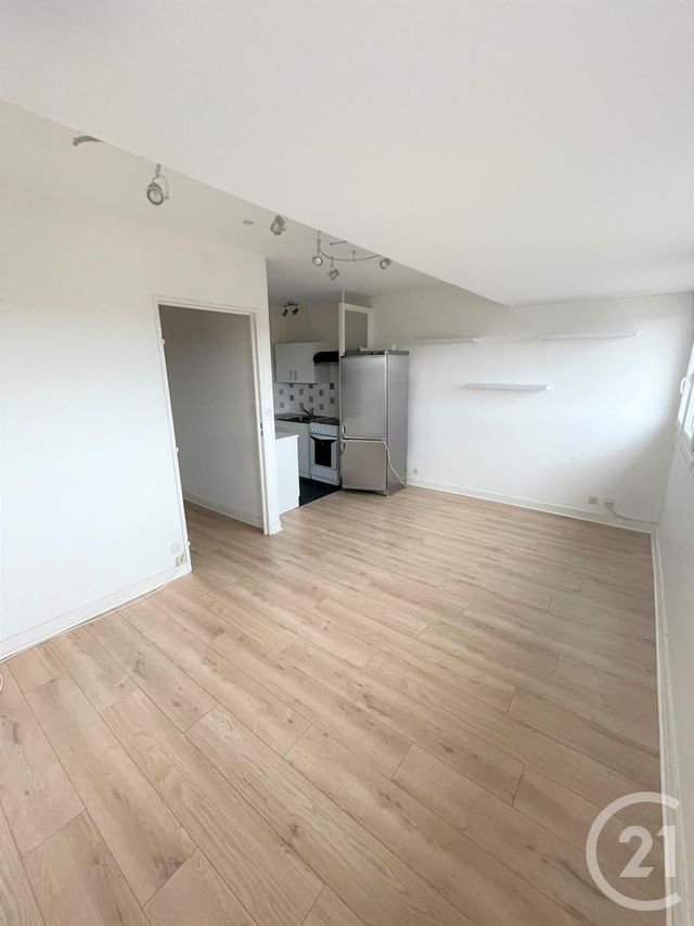 Appartement Duplex à louer - 2 pièces - 39.6 m2 - ORLEANS - 45 - CENTRE - Century 21 Premium