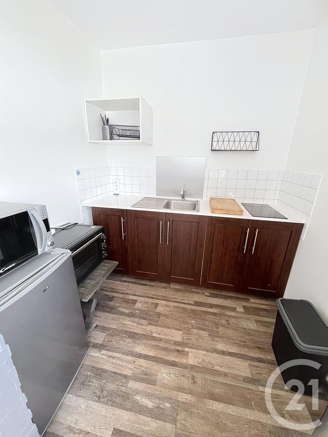 Appartement F1 à louer - 1 pièce - 27.04 m2 - ST JEAN DE BRAYE - 45 - CENTRE - Century 21 Premium