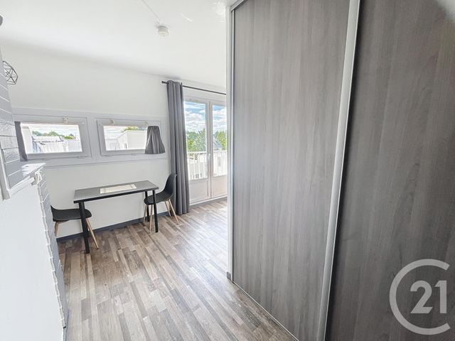 Appartement F1 à louer - 1 pièce - 27.04 m2 - ST JEAN DE BRAYE - 45 - CENTRE - Century 21 Premium