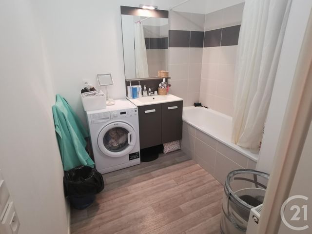 Appartement F3 à louer - 3 pièces - 55.05 m2 - LA CHAPELLE ST MESMIN - 45 - CENTRE - Century 21 Premium