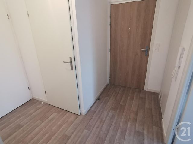 Appartement F3 à louer - 3 pièces - 55.05 m2 - LA CHAPELLE ST MESMIN - 45 - CENTRE - Century 21 Premium