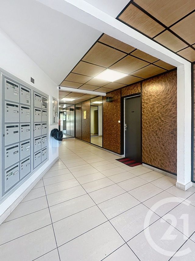 Appartement Chambre à louer - 1 pièce - 10.43 m2 - ORLEANS - 45 - CENTRE - Century 21 Premium