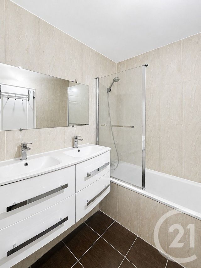 Appartement Chambre à louer - 1 pièce - 10.22 m2 - ORLEANS - 45 - CENTRE - Century 21 Premium