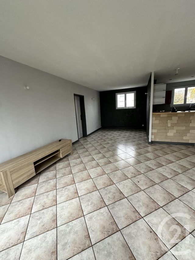Appartement F4 à louer - 4 pièces - 80.0 m2 - ST JEAN DE BRAYE - 45 - CENTRE - Century 21 Premium