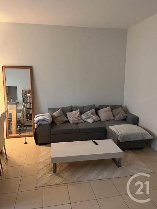 Appartement F1bis à louer - 2 pièces - 40.5 m2 - ORLEANS - 45 - CENTRE - Century 21 Premium
