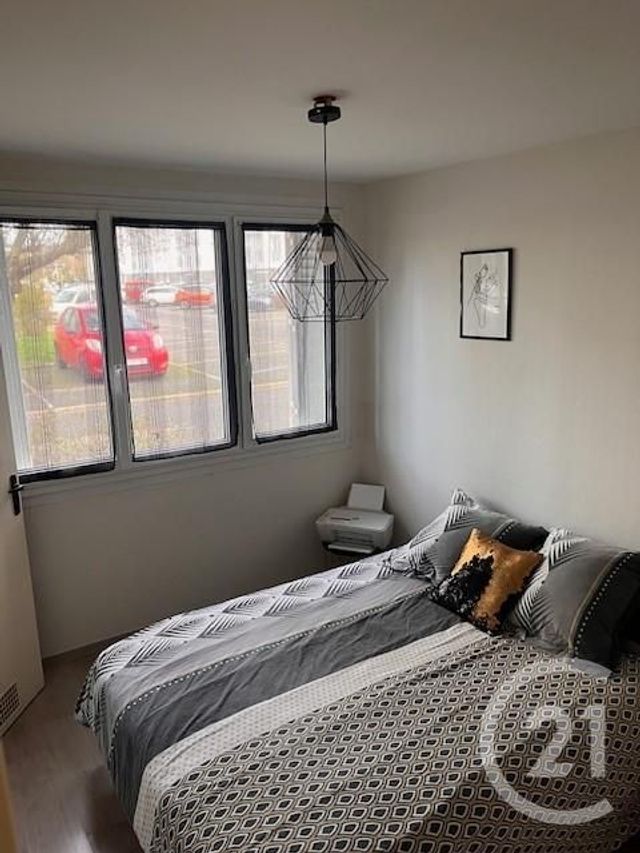 Appartement F1bis à louer - 2 pièces - 40.5 m2 - ORLEANS - 45 - CENTRE - Century 21 Premium