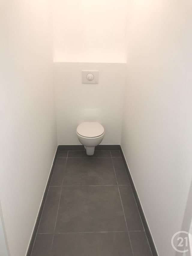 Appartement F2 à louer - 2 pièces - 62.0 m2 - ORLEANS - 45 - CENTRE - Century 21 Premium