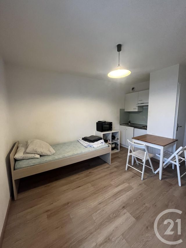 Appartement F1 à louer ORLEANS