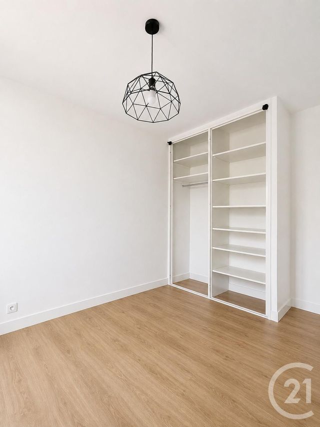 Appartement F2 à louer - 3 pièces - 65.32 m2 - ST JEAN DE BRAYE - 45 - CENTRE - Century 21 Premium