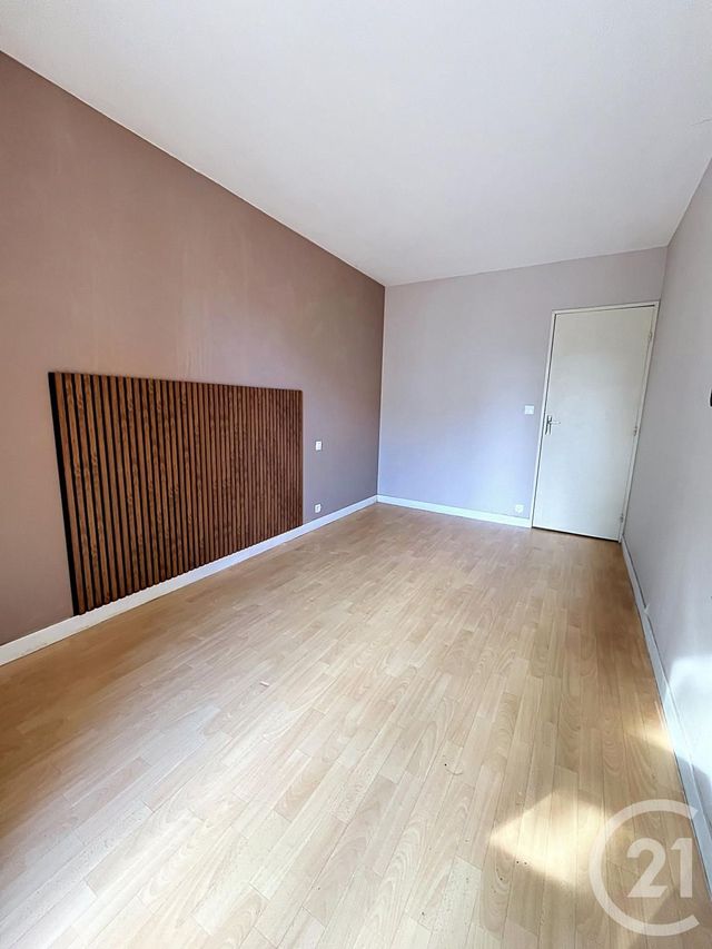 Appartement F2 à louer - 2 pièces - 57.36 m2 - ORLEANS - 45 - CENTRE - Century 21 Premium