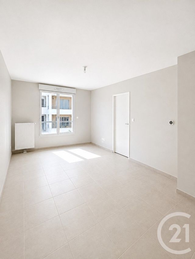 Appartement F3 à louer - 3 pièces - 65.5 m2 - SARAN - 45 - CENTRE - Century 21 Premium