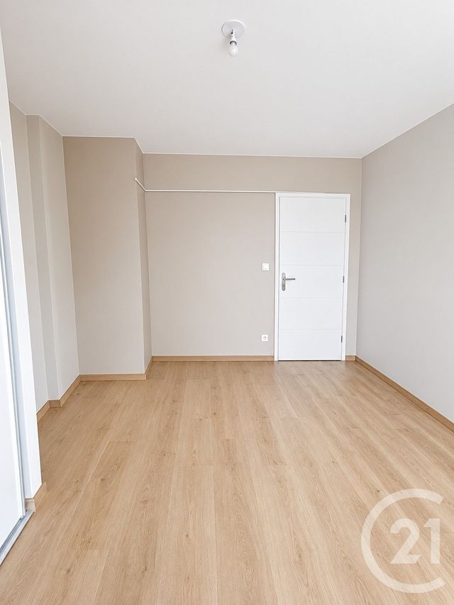 Appartement F3 à louer - 3 pièces - 65.5 m2 - SARAN - 45 - CENTRE - Century 21 Premium