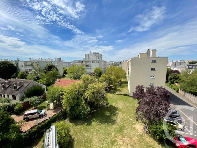 Appartement F3 à louer - 3 pièces - 78.78 m2 - ST JEAN LE BLANC - 45 - CENTRE - Century 21 Premium