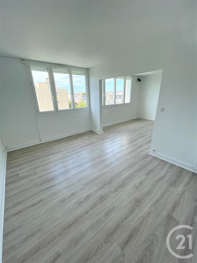 Appartement F3 à louer - 3 pièces - 78.78 m2 - ST JEAN LE BLANC - 45 - CENTRE - Century 21 Premium
