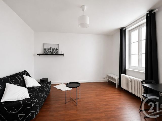 Appartement F1 à louer - 1 pièce - 26.17 m2 - ORLEANS - 45 - CENTRE - Century 21 Premium