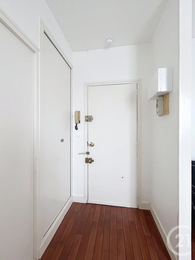 Appartement F1 à louer - 1 pièce - 26.17 m2 - ORLEANS - 45 - CENTRE - Century 21 Premium