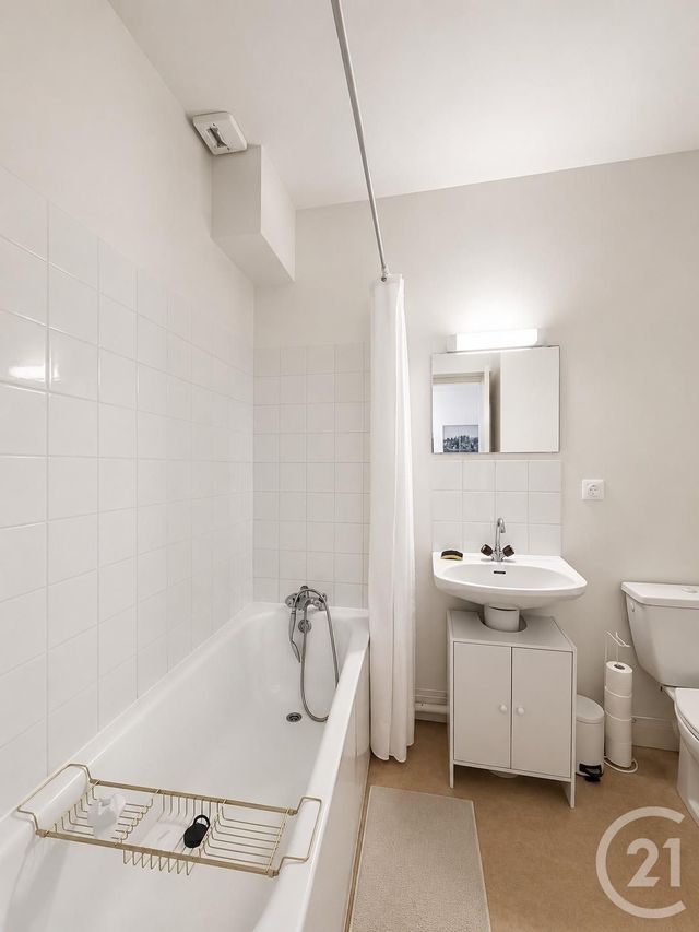 Appartement F1 à louer - 1 pièce - 26.17 m2 - ORLEANS - 45 - CENTRE - Century 21 Premium