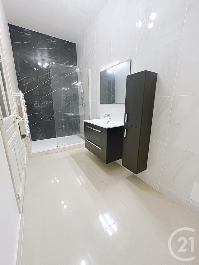 Appartement F2 à louer - 2 pièces - 67.62 m2 - ORLEANS - 45 - CENTRE - Century 21 Premium
