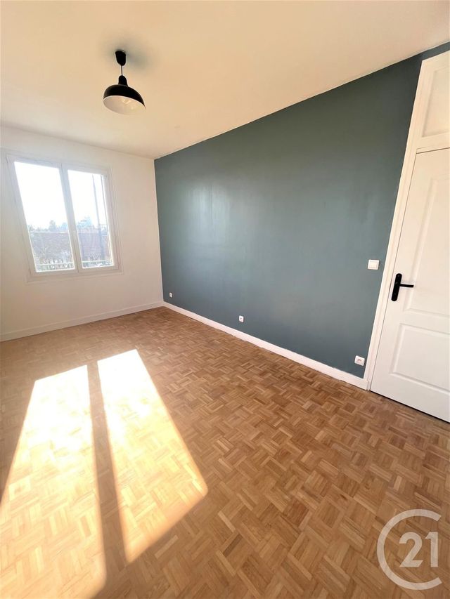 Appartement F4 à louer - 4 pièces - 79.03 m2 - ORLEANS - 45 - CENTRE - Century 21 Premium