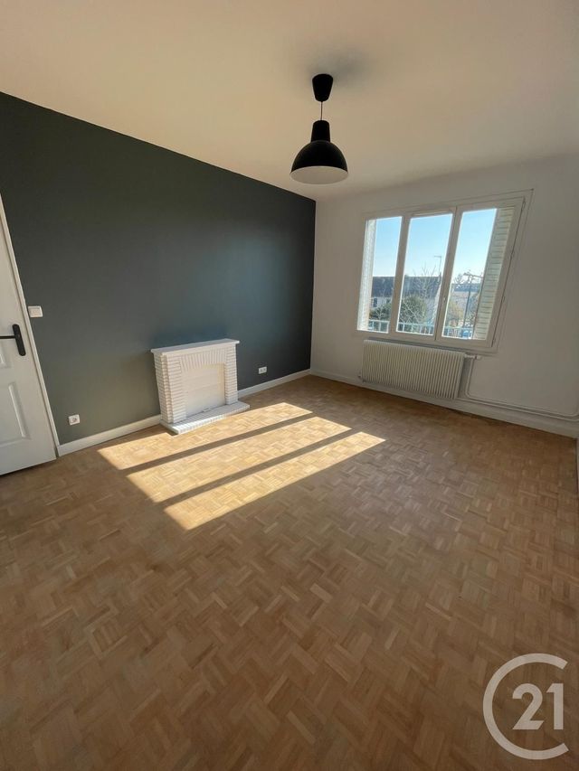 Appartement F4 à louer - 4 pièces - 79.03 m2 - ORLEANS - 45 - CENTRE - Century 21 Premium