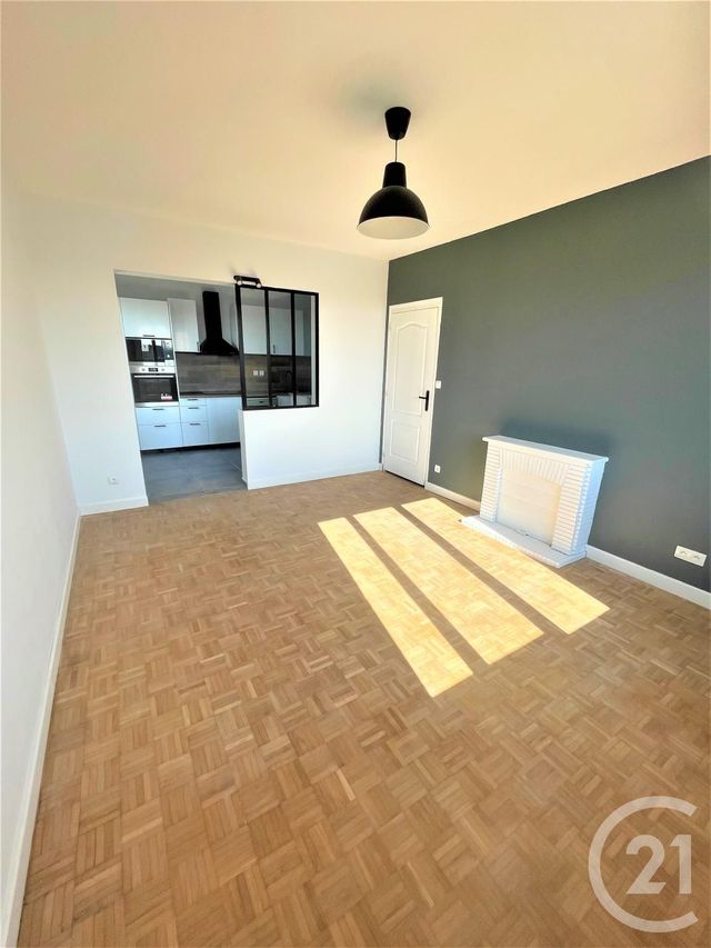 Appartement F4 à louer - 4 pièces - 79.03 m2 - ORLEANS - 45 - CENTRE - Century 21 Premium