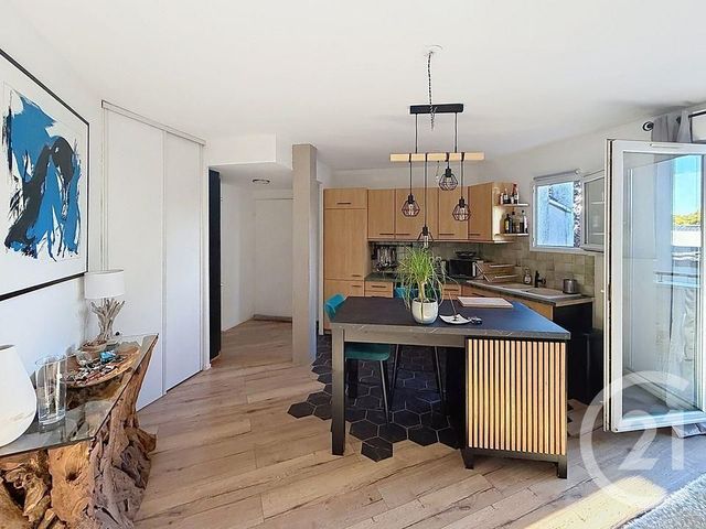 Appartement F2 à louer - 2 pièces - 49.0 m2 - FLEURY LES AUBRAIS - 45 - CENTRE - Century 21 Premium