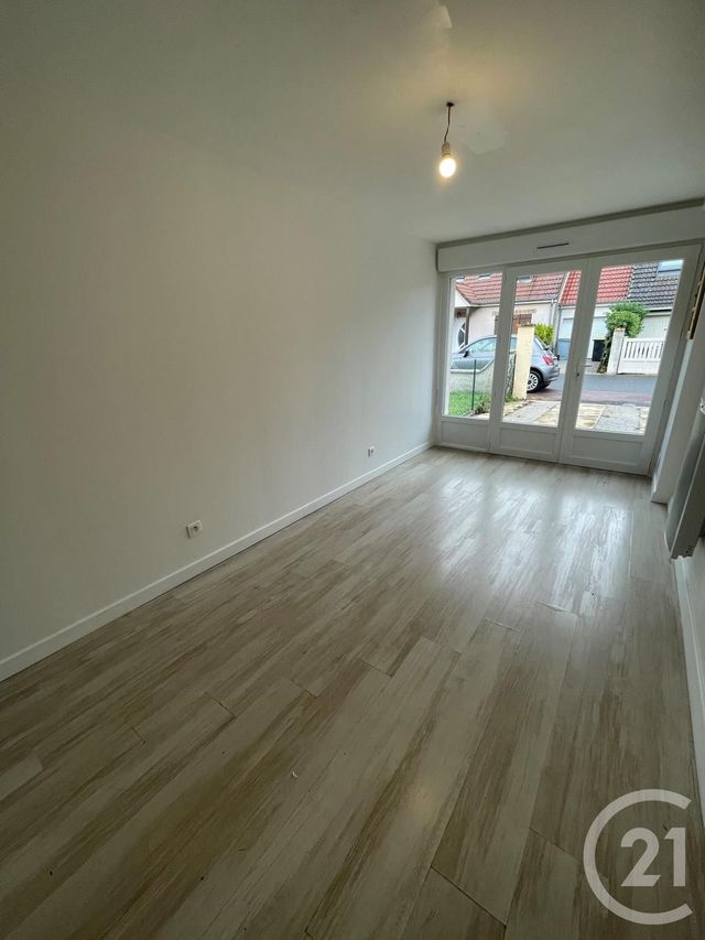maison à louer - 6 pièces - 102.0 m2 - FLEURY LES AUBRAIS - 45 - CENTRE - Century 21 Premium