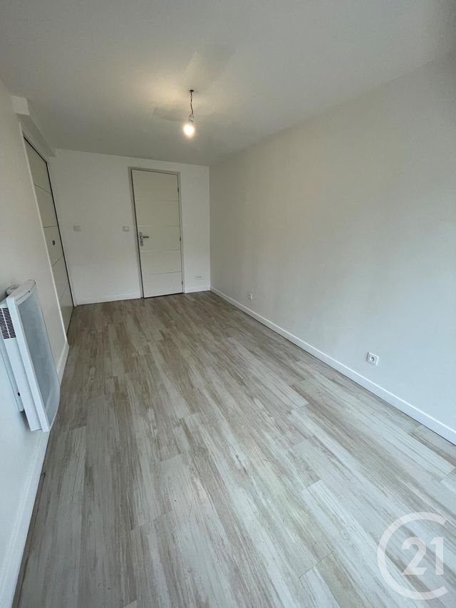 maison à louer - 6 pièces - 102.0 m2 - FLEURY LES AUBRAIS - 45 - CENTRE - Century 21 Premium