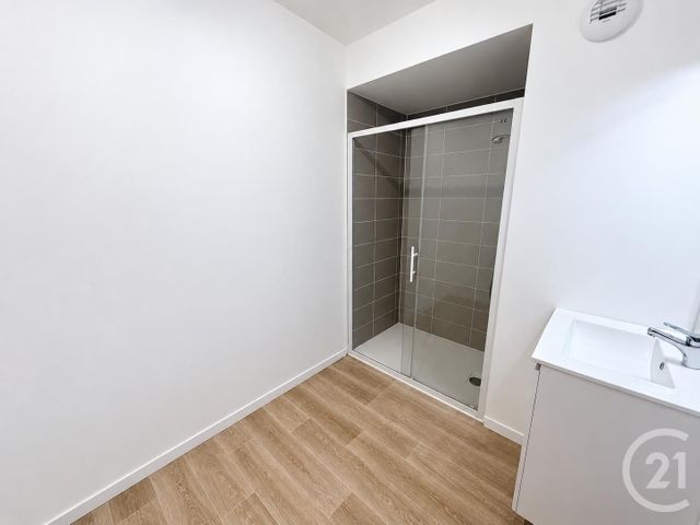 Appartement F3 à louer - 3 pièces - 63.4 m2 - ST JEAN DE BRAYE - 45 - CENTRE - Century 21 Premium