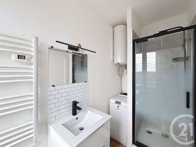 Appartement F2 à louer - 2 pièces - 32.28 m2 - FLEURY LES AUBRAIS - 45 - CENTRE - Century 21 Premium