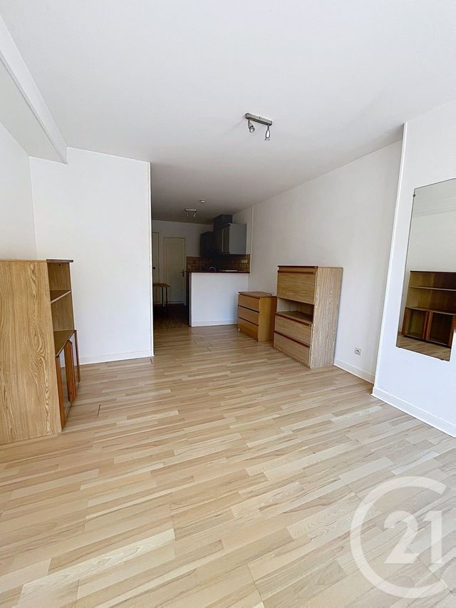 Appartement Studio à louer - 1 pièce - 26.48 m2 - ORLEANS - 45 - CENTRE - Century 21 Premium