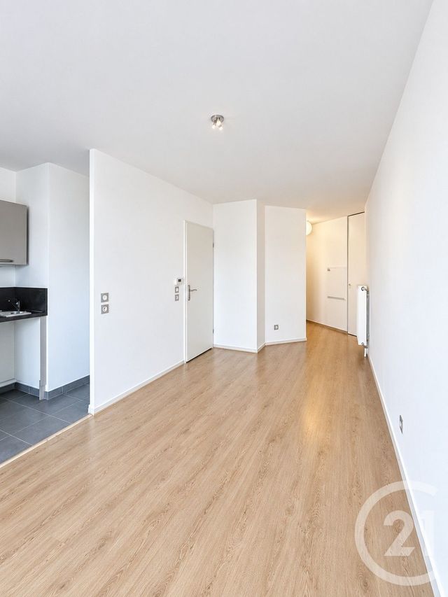 Appartement F2 à louer - 2 pièces - 42.0 m2 - LA CHAPELLE ST MESMIN - 45 - CENTRE - Century 21 Premium
