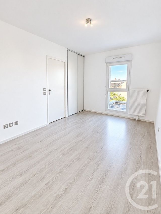 Appartement F2 à louer - 2 pièces - 42.0 m2 - LA CHAPELLE ST MESMIN - 45 - CENTRE - Century 21 Premium