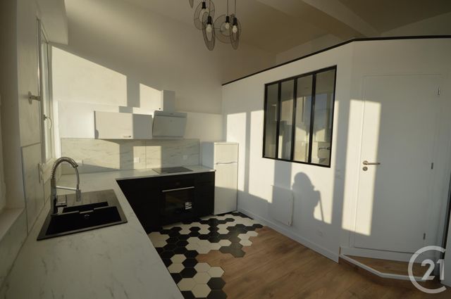 Appartement F2 à louer - 3 pièces - 58.35 m2 - ORLEANS - 45 - CENTRE - Century 21 Premium