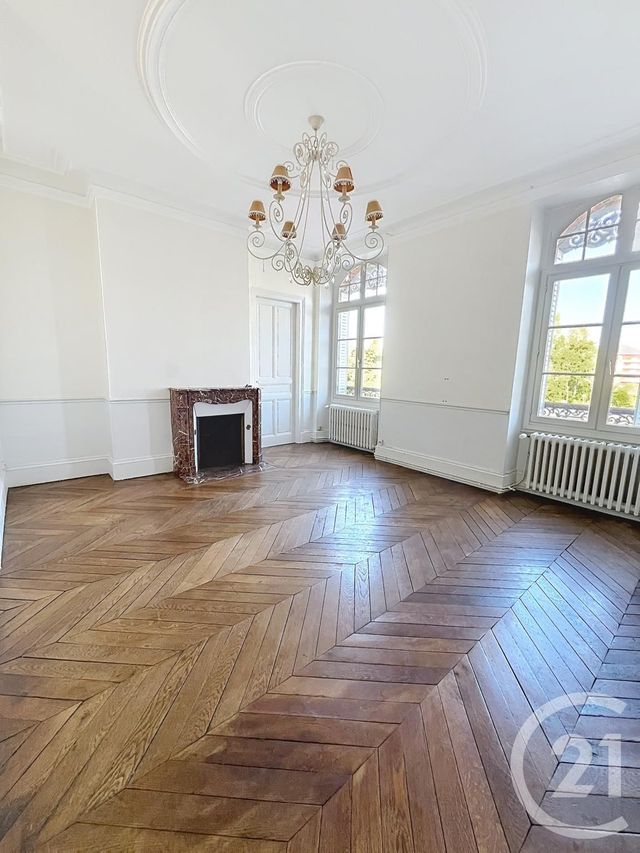 Appartement F2 à louer ORLEANS