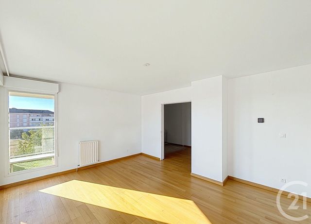 Appartement F4 à louer - 4 pièces - 89.76 m2 - ST JEAN DE BRAYE - 45 - CENTRE - Century 21 Premium